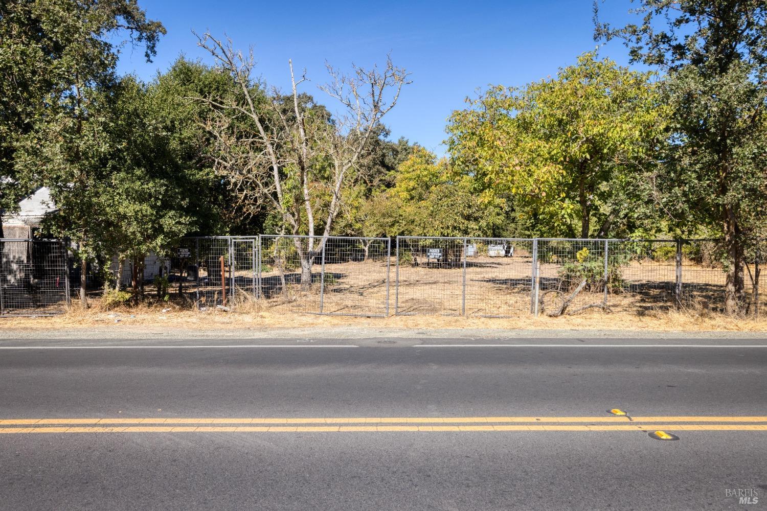 Detail Gallery Image 1 of 37 For 401 Petaluma Ave, Sonoma,  CA 95476 - 2 Beds | 1 Baths