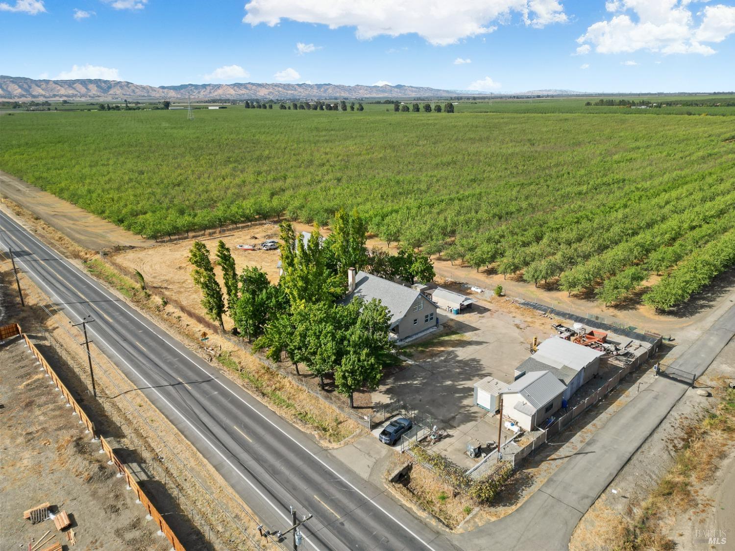 Detail Gallery Image 39 of 43 For 5779 Dixon Ave, Dixon,  CA 95620 - 4 Beds | 2/1 Baths