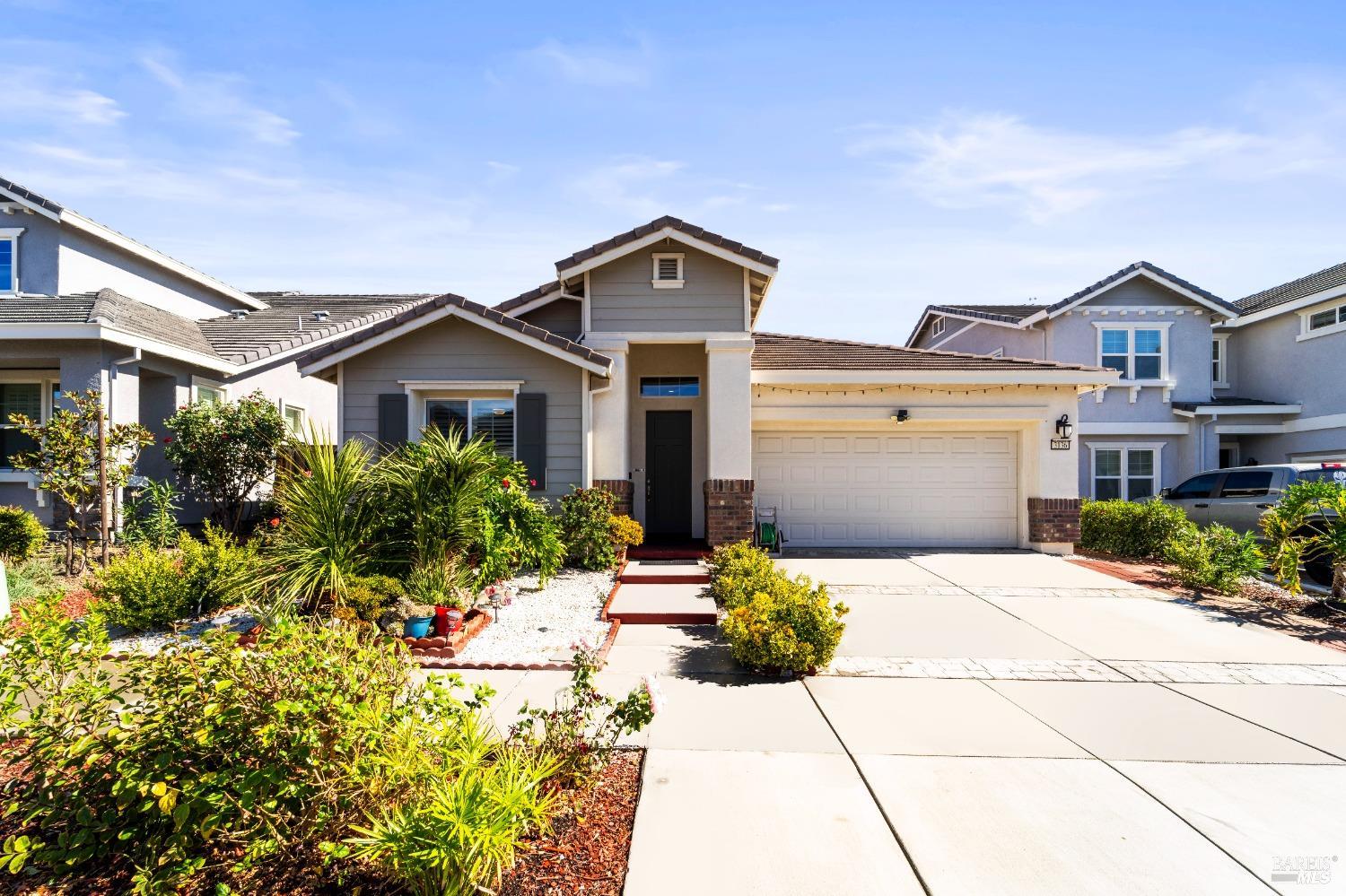 Detail Gallery Image 1 of 29 For 3136 Muse Way, Fairfield,  CA 94533 - 4 Beds | 3 Baths