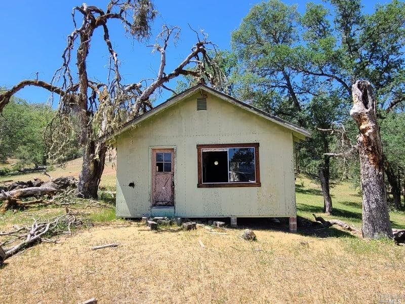 Detail Gallery Image 6 of 19 For 23100 Poonkinney Rd, Covelo,  CA 95428 - – Beds | – Baths