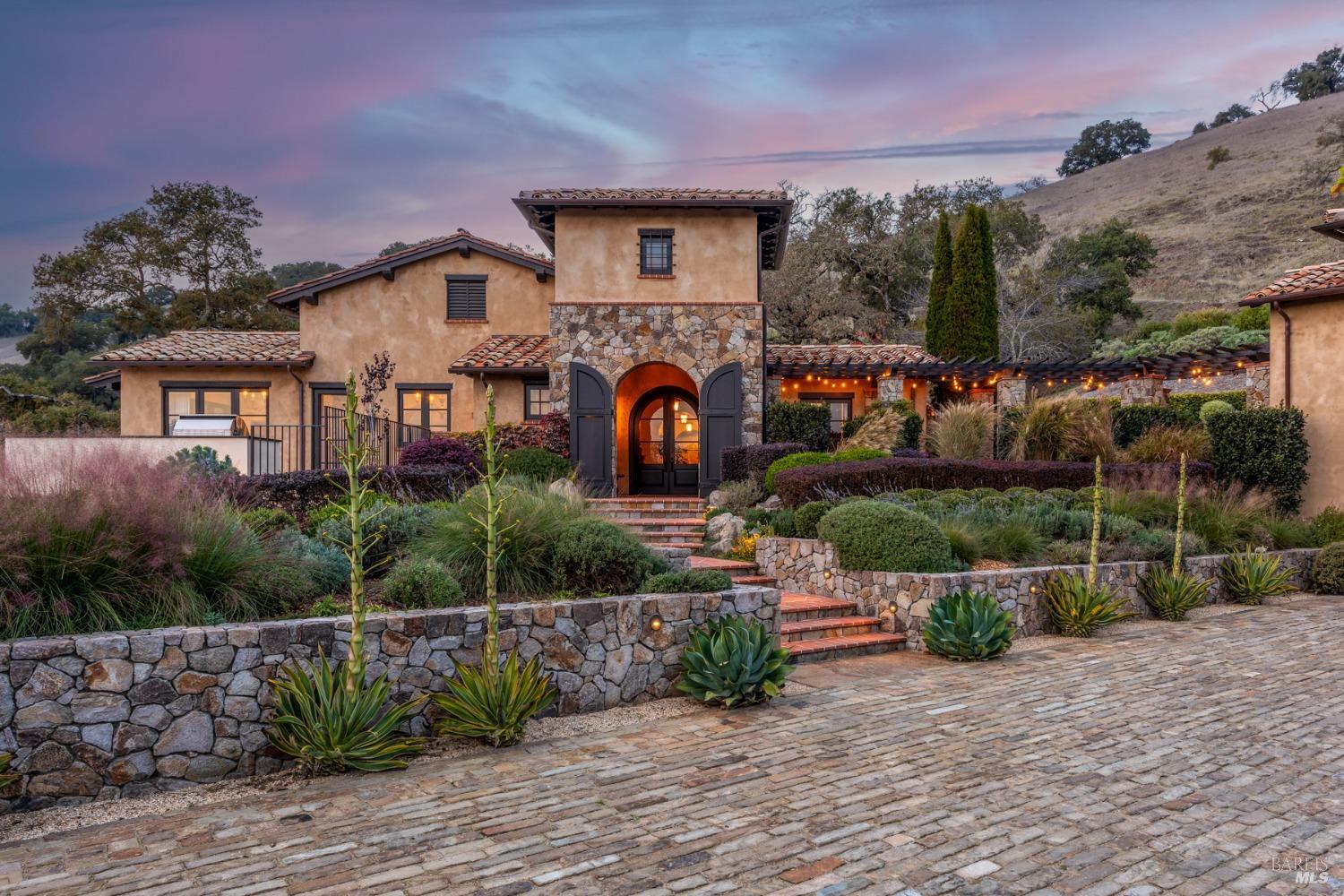 Detail Gallery Image 68 of 88 For 5733 Cottage Ridge Rd, Santa Rosa,  CA 95403 - 4 Beds | 5/1 Baths