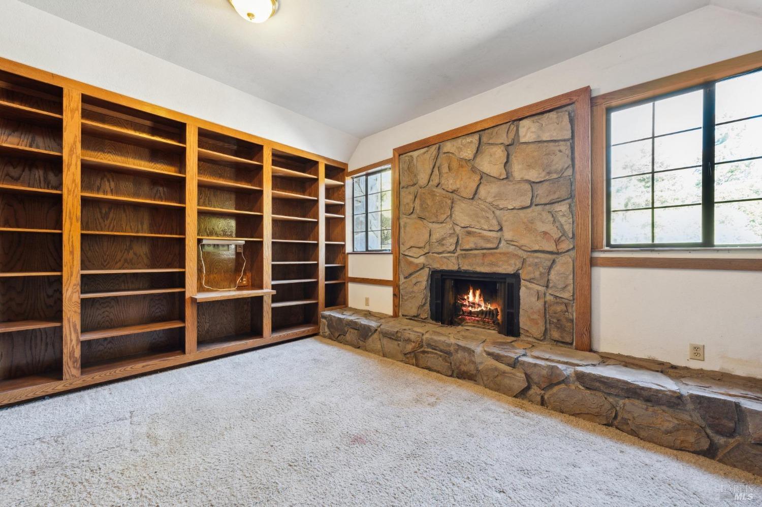 Detail Gallery Image 34 of 82 For 1975 Indian Valley Rd, Novato,  CA 94947 - 6 Beds | 3/2 Baths