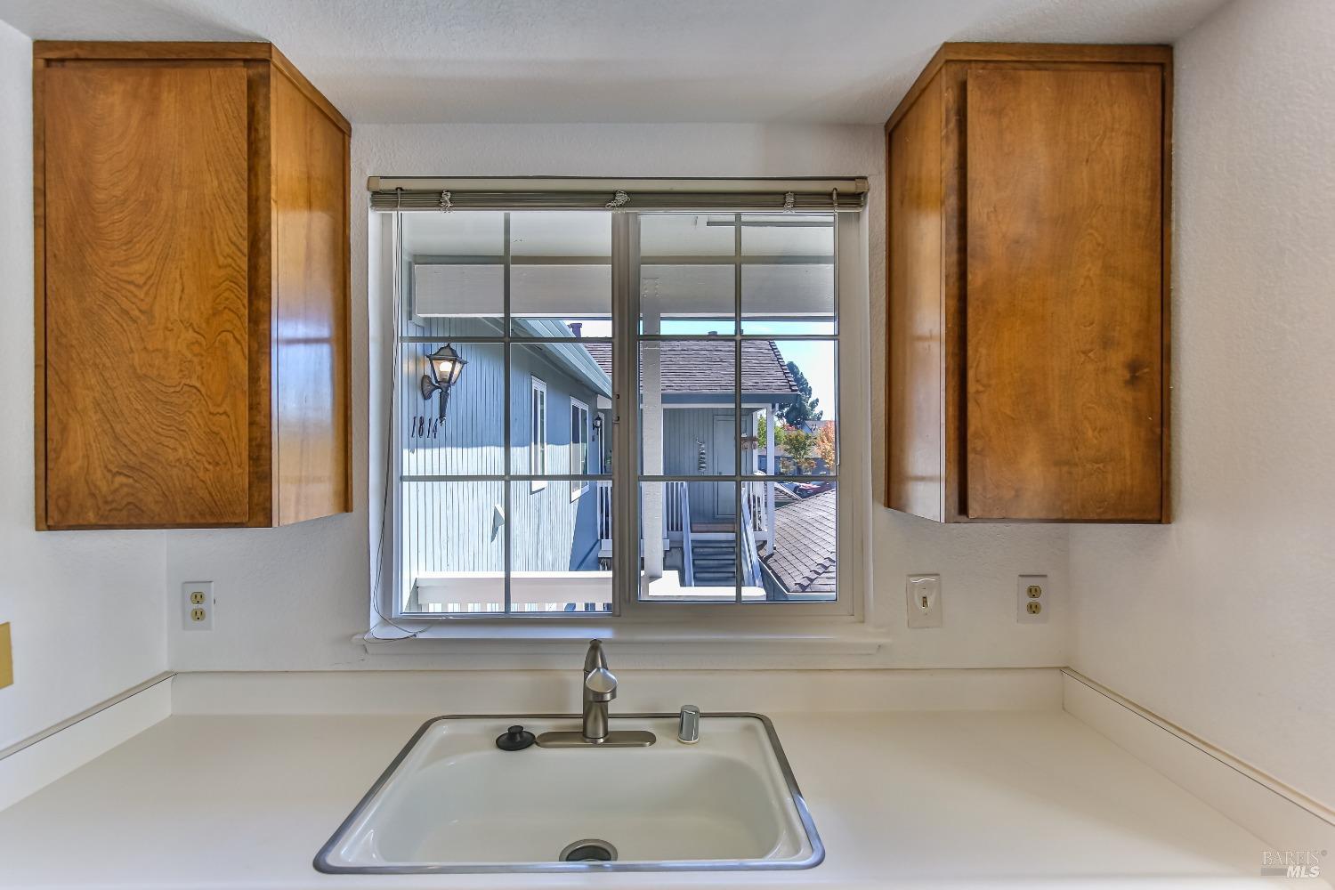 Detail Gallery Image 18 of 40 For 1814 Shirley Dr, Benicia,  CA 94510 - 1 Beds | 1 Baths