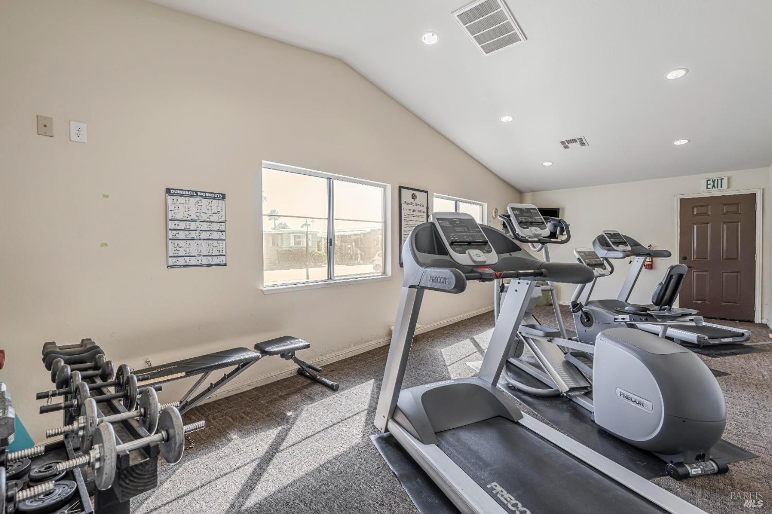 Detail Gallery Image 37 of 38 For 300 E H St #225,  Benicia,  CA 94510 - 2 Beds | 1 Baths