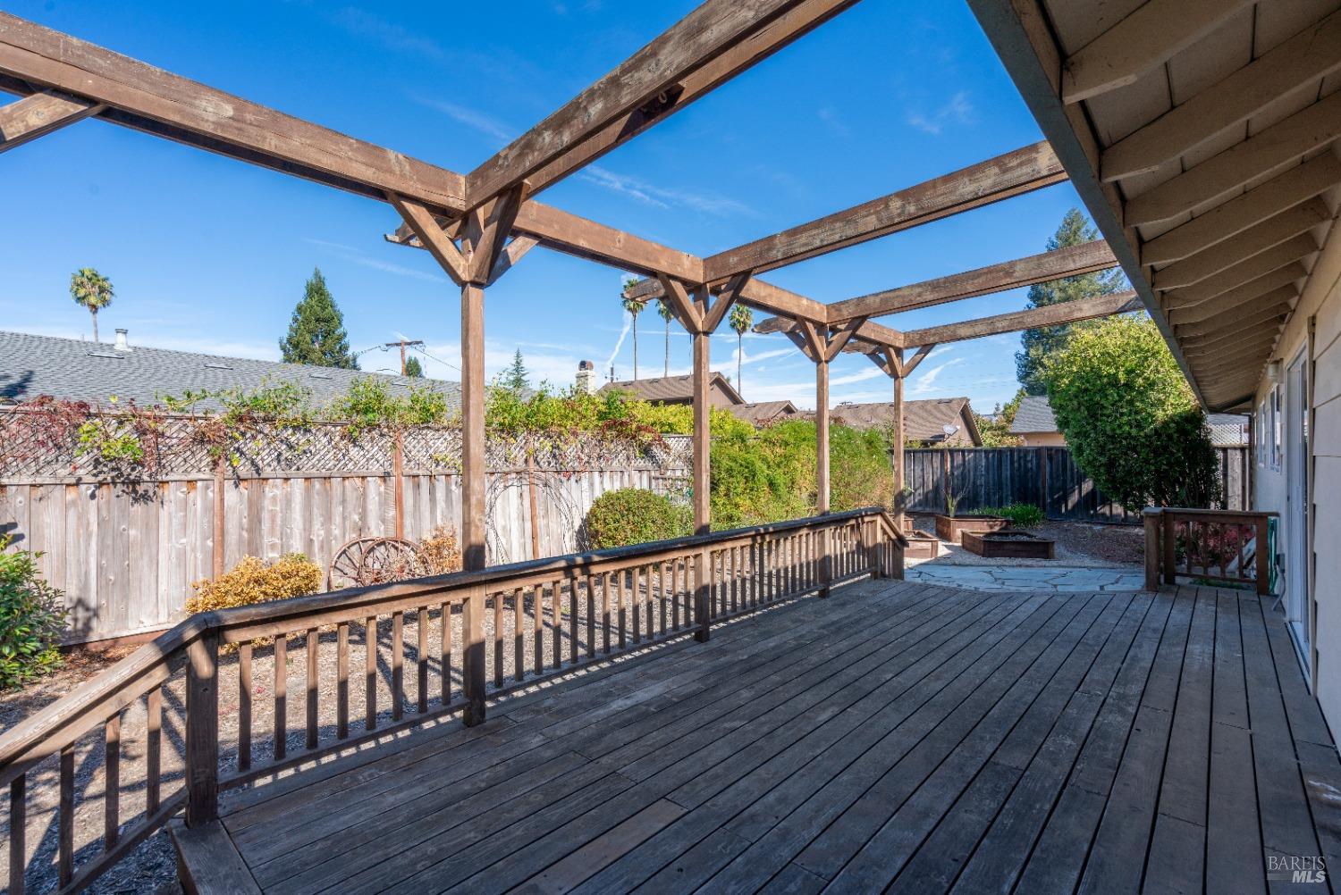 Detail Gallery Image 29 of 52 For 2711 Wawona Ct, Santa Rosa,  CA 95405 - 3 Beds | 2 Baths