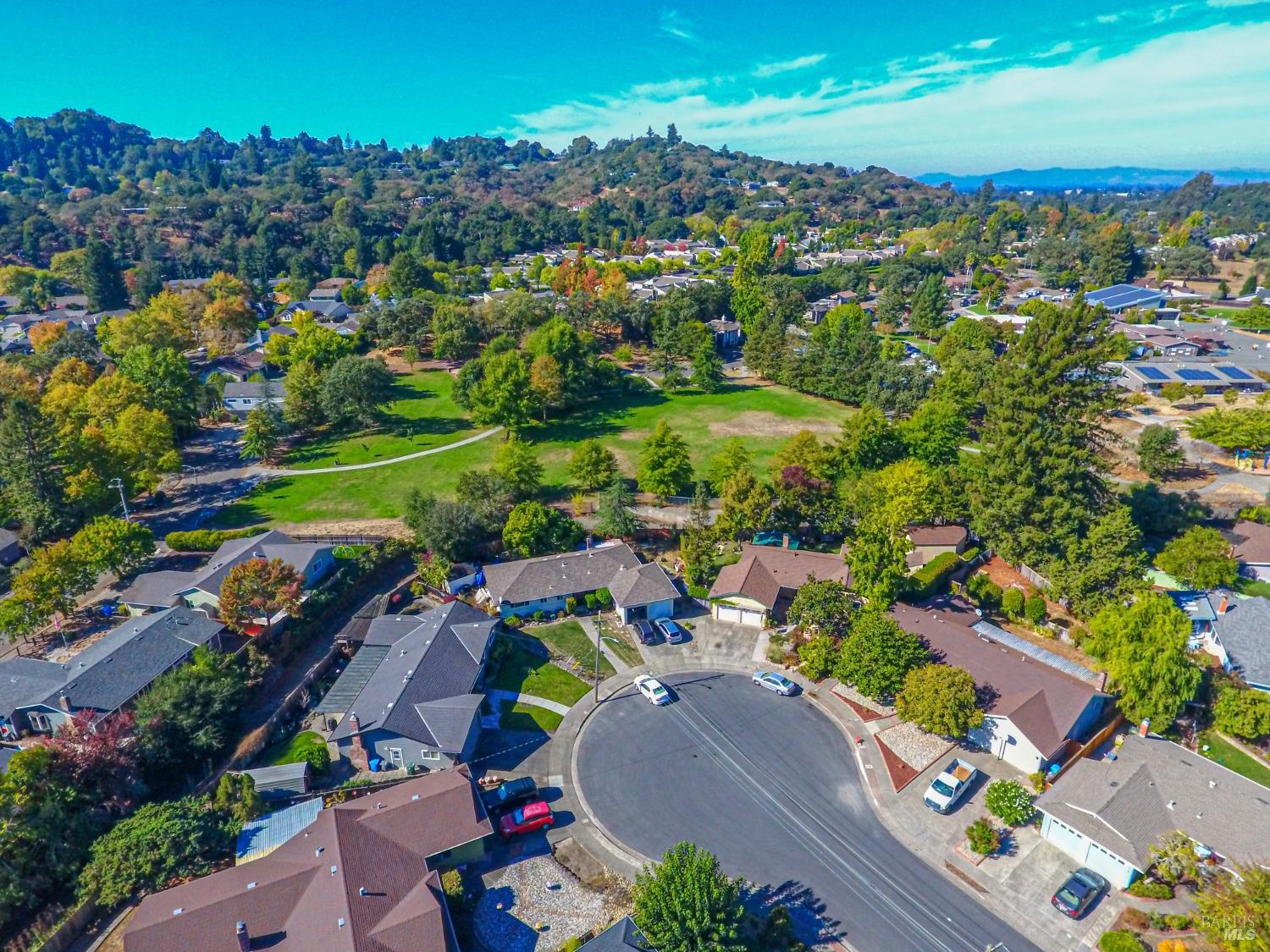 Detail Gallery Image 43 of 52 For 2711 Wawona Ct, Santa Rosa,  CA 95405 - 3 Beds | 2 Baths