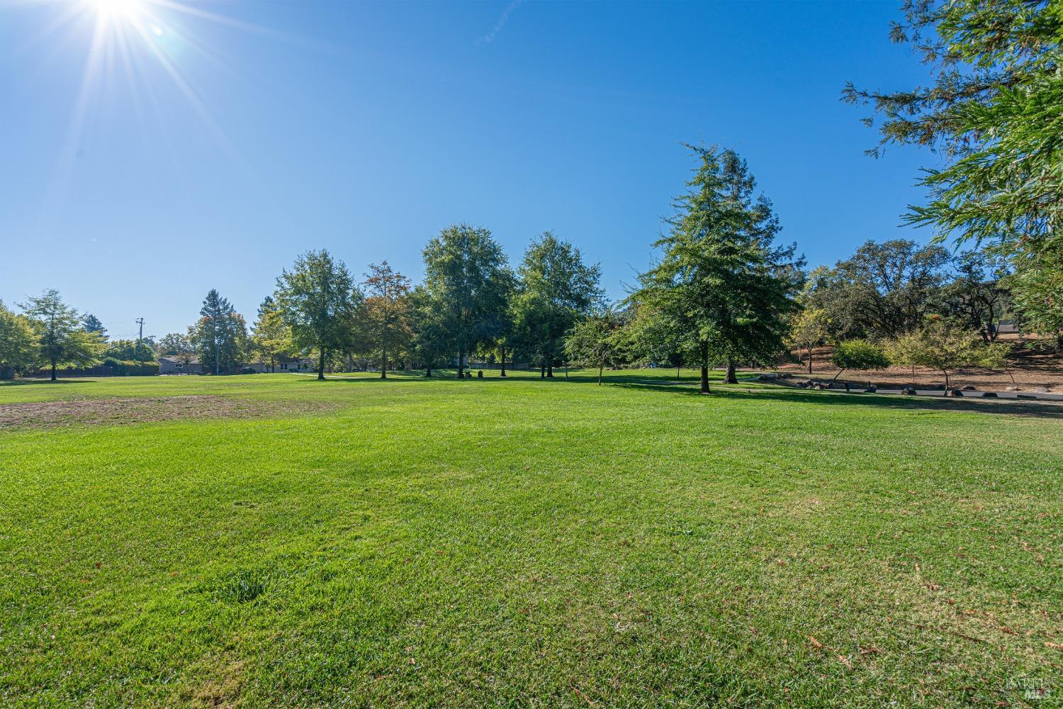 Detail Gallery Image 48 of 52 For 2711 Wawona Ct, Santa Rosa,  CA 95405 - 3 Beds | 2 Baths