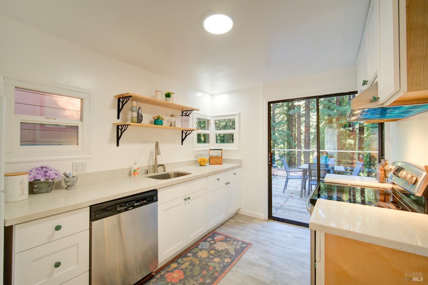 Detail Gallery Image 12 of 39 For 14189 Cherry St, Guerneville,  CA 95446 - 3 Beds | 2 Baths