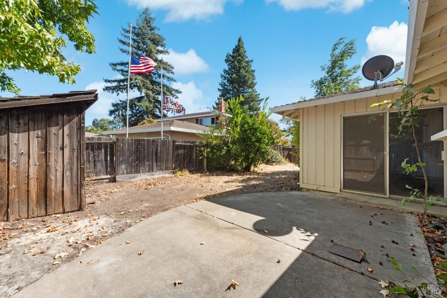 Detail Gallery Image 25 of 28 For 349 Lovers Ln, Vacaville,  CA 95688 - 3 Beds | 2 Baths