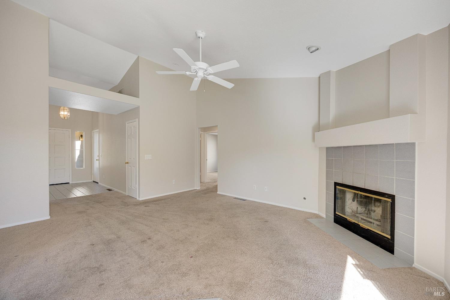 Detail Gallery Image 11 of 47 For 2158 Francisco Ave, Santa Rosa,  CA 95403 - 3 Beds | 2 Baths