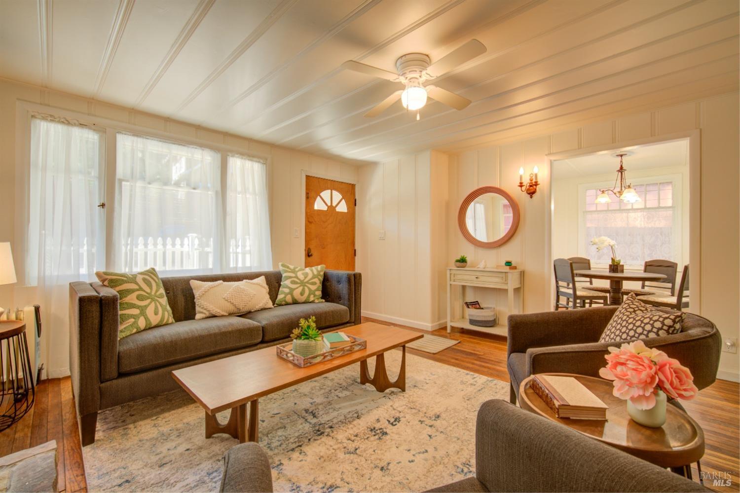 Detail Gallery Image 9 of 39 For 14189 Cherry St, Guerneville,  CA 95446 - 3 Beds | 2 Baths