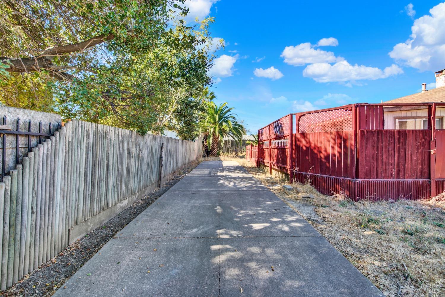 Detail Gallery Image 54 of 71 For 519 Taylor St, Fairfield,  CA 94533 - 3 Beds | 1/1 Baths