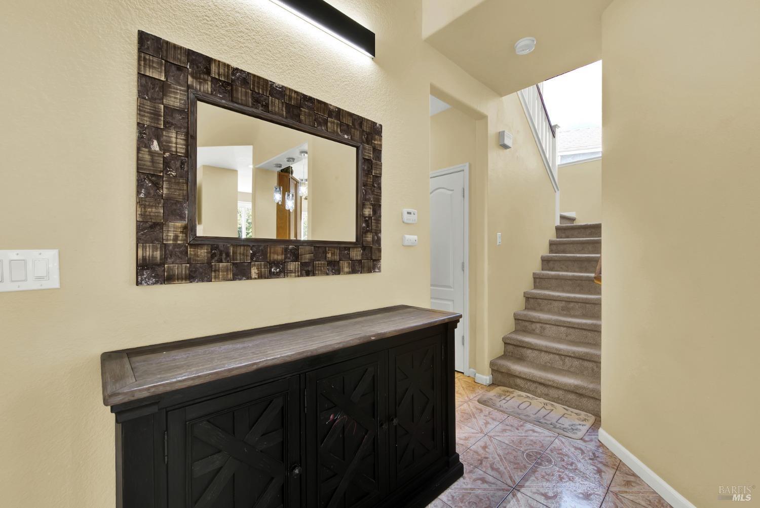 Detail Gallery Image 14 of 66 For 15 Cardinale Ct, Pittsburg,  CA 94565 - 3 Beds | 2/1 Baths