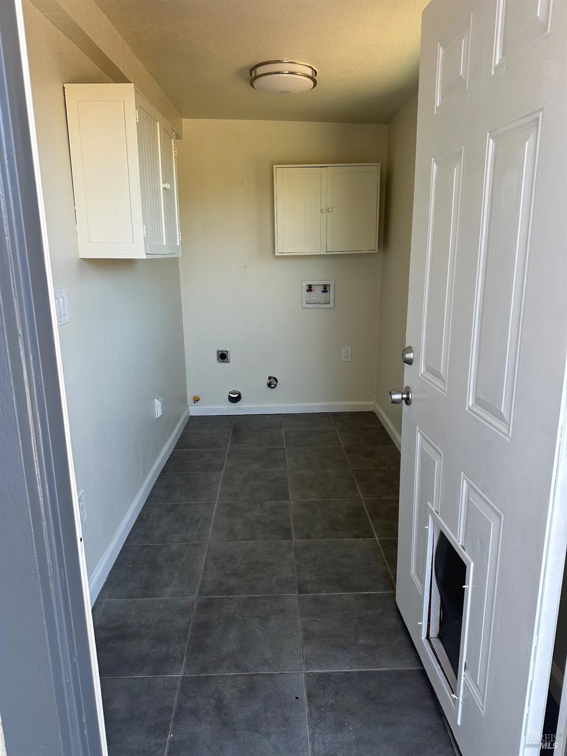 Detail Gallery Image 23 of 30 For 123 Ridgewood Ct, Vallejo,  CA 94591 - 4 Beds | 2 Baths