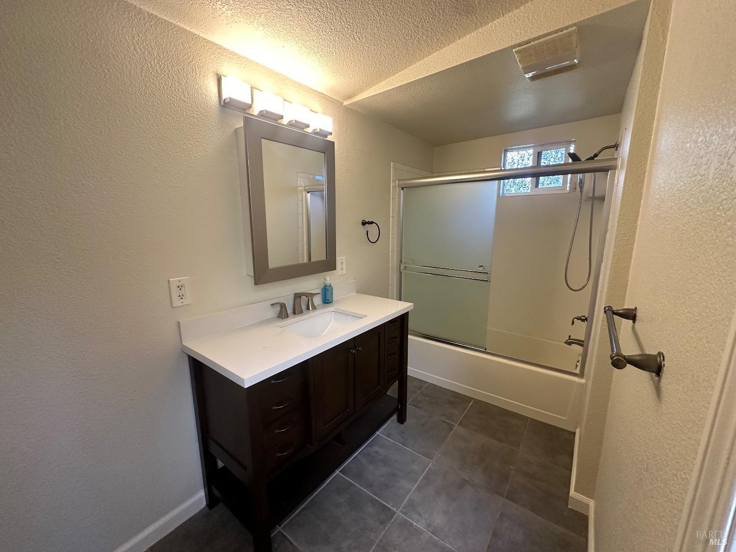 Detail Gallery Image 16 of 30 For 123 Ridgewood Ct, Vallejo,  CA 94591 - 4 Beds | 2 Baths