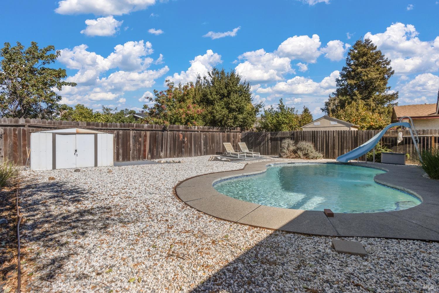 Detail Gallery Image 31 of 34 For 1500 Montebello Dr, Suisun City,  CA 94585 - 3 Beds | 2 Baths