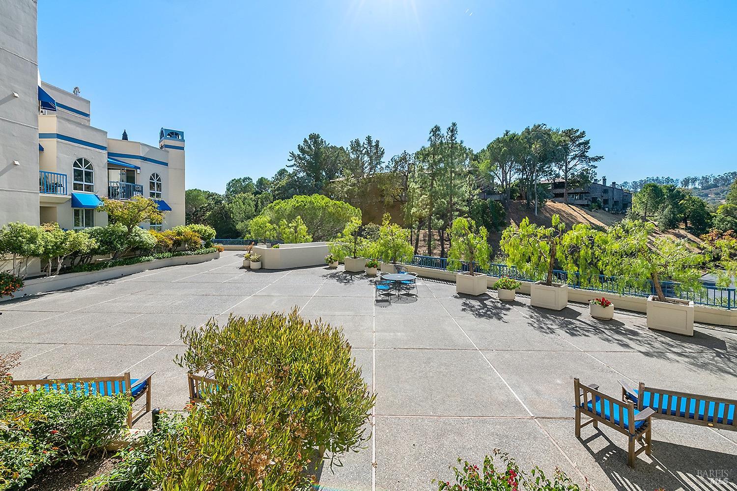 Detail Gallery Image 32 of 33 For 100 Thorndale Dr #247,  San Rafael,  CA 94903 - 2 Beds | 1/1 Baths