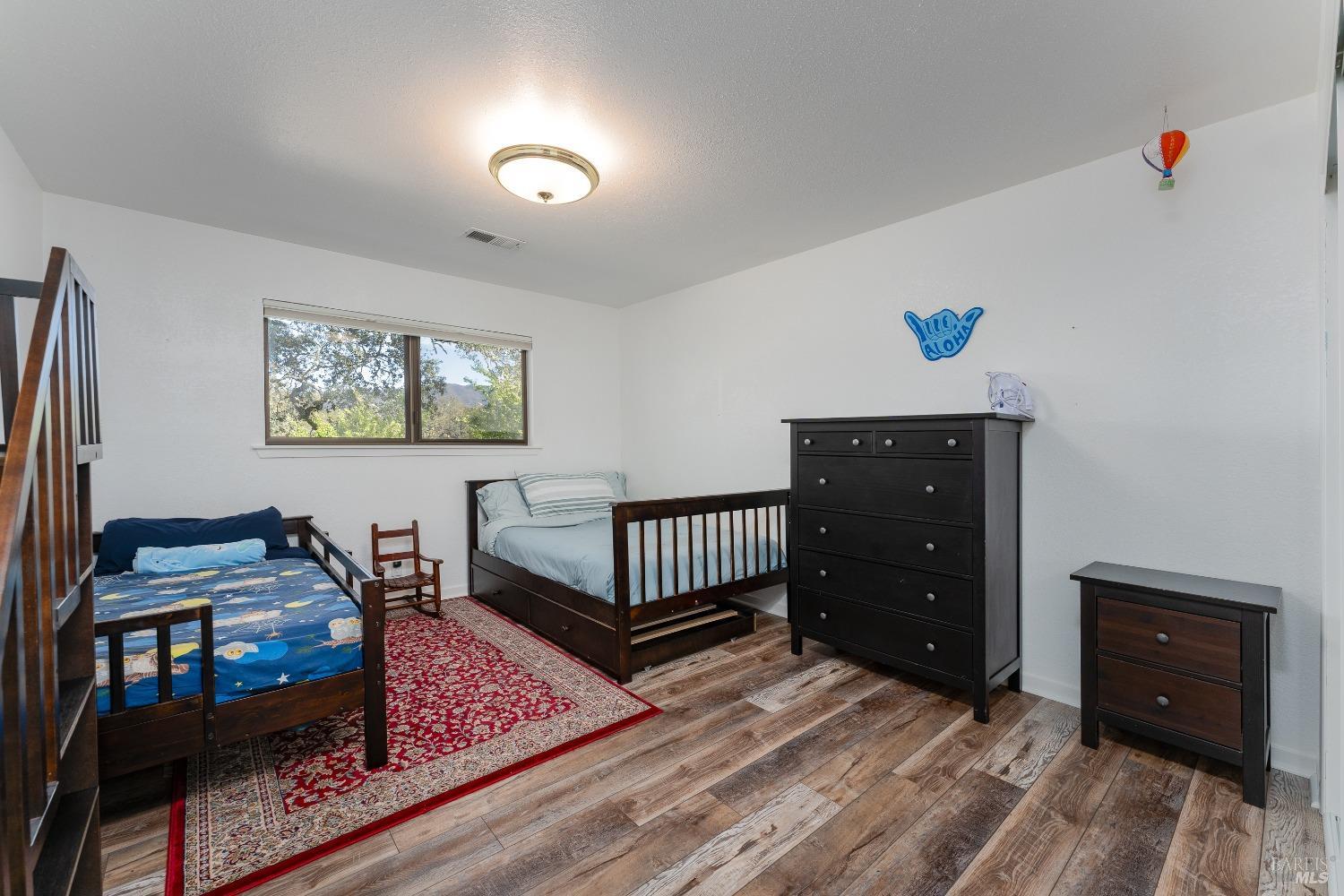 Detail Gallery Image 29 of 60 For 1800 Ridge Rd, Ukiah,  CA 95482 - 4 Beds | 2/1 Baths