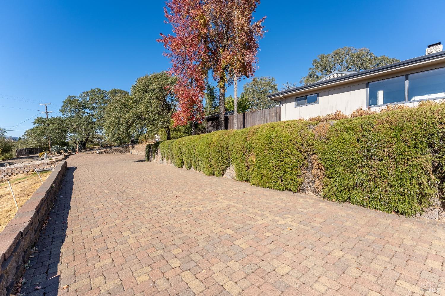 Detail Gallery Image 49 of 60 For 1800 Ridge Rd, Ukiah,  CA 95482 - 4 Beds | 2/1 Baths