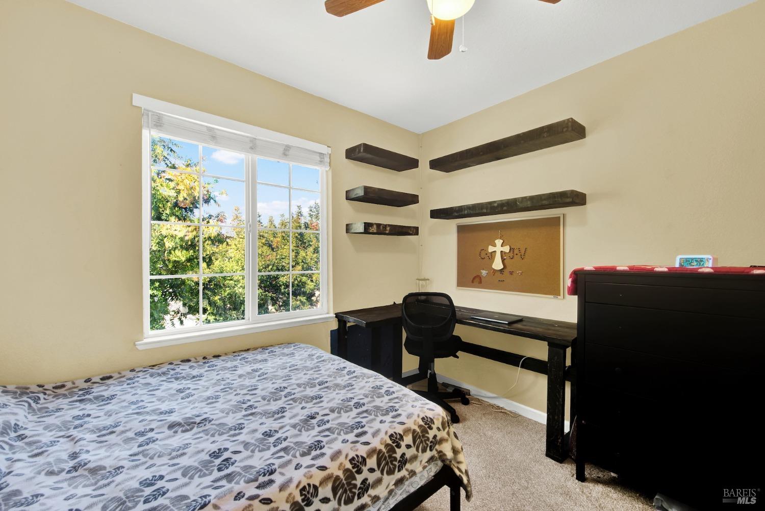 Detail Gallery Image 45 of 66 For 15 Cardinale Ct, Pittsburg,  CA 94565 - 3 Beds | 2/1 Baths