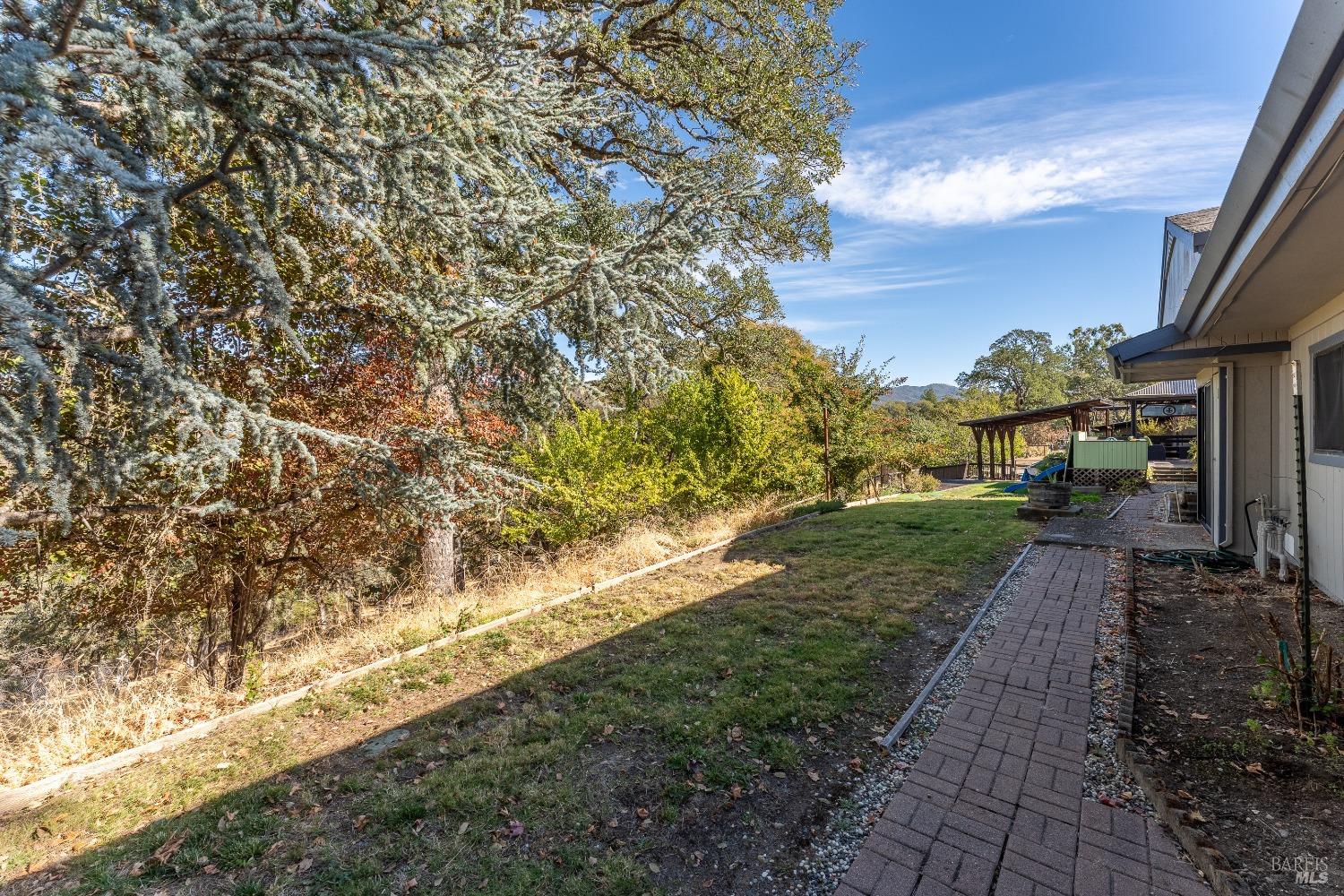 Detail Gallery Image 44 of 60 For 1800 Ridge Rd, Ukiah,  CA 95482 - 4 Beds | 2/1 Baths