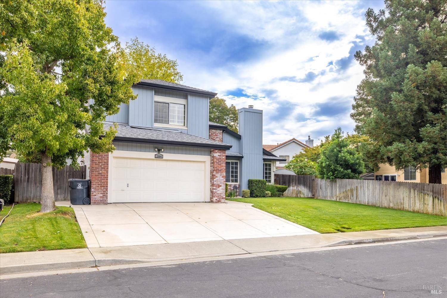 Detail Gallery Image 4 of 58 For 2904 Spicewood Ct, Fairfield,  CA 94533 - 3 Beds | 3 Baths