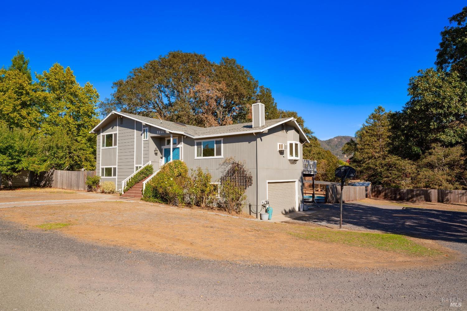 Detail Gallery Image 2 of 71 For 2255 Road E Unkn, Redwood Valley,  CA 95470 - 4 Beds | 3 Baths