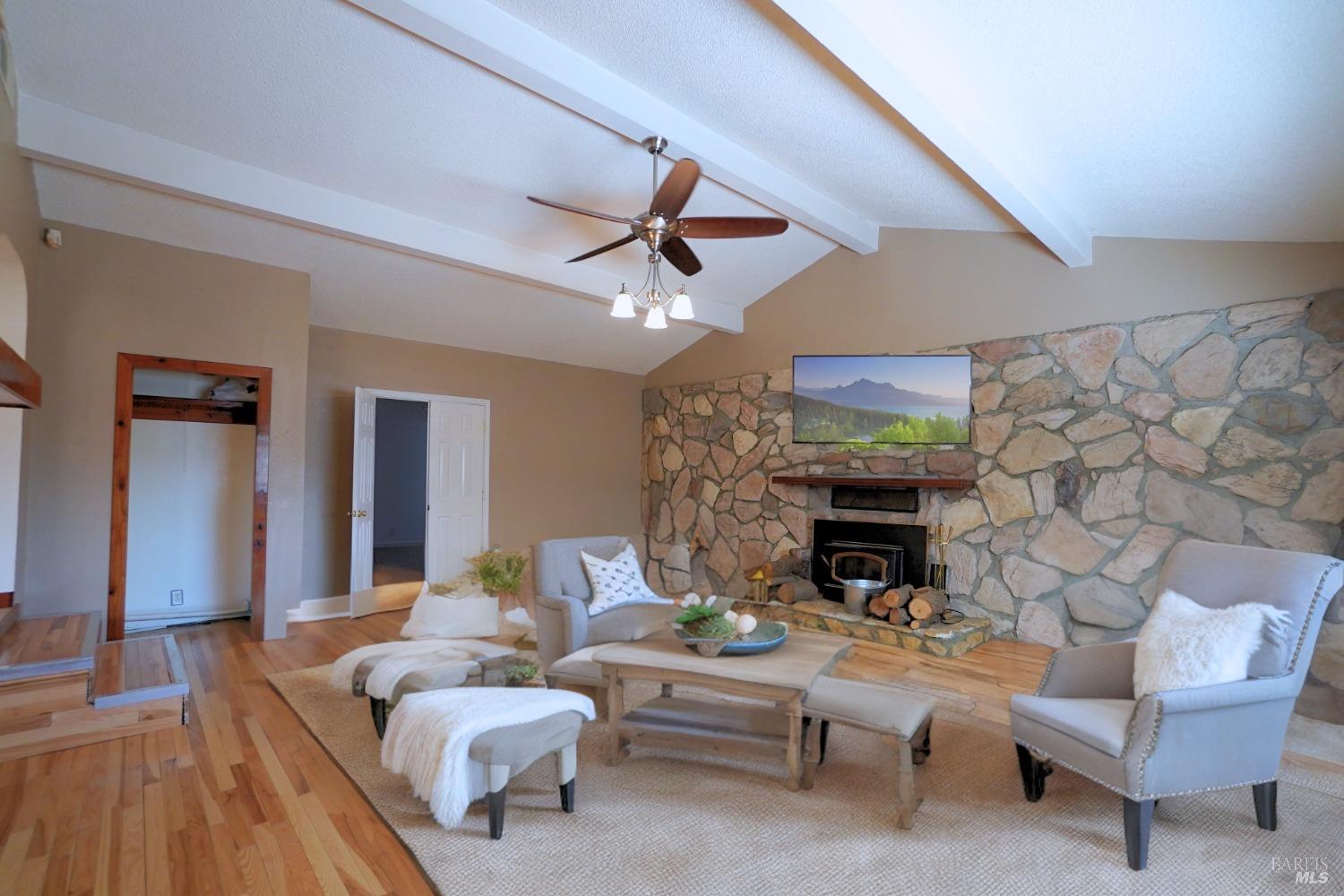 Detail Gallery Image 2 of 28 For 1477 Alamo Dr, Vacaville,  CA 95687 - 3 Beds | 2 Baths