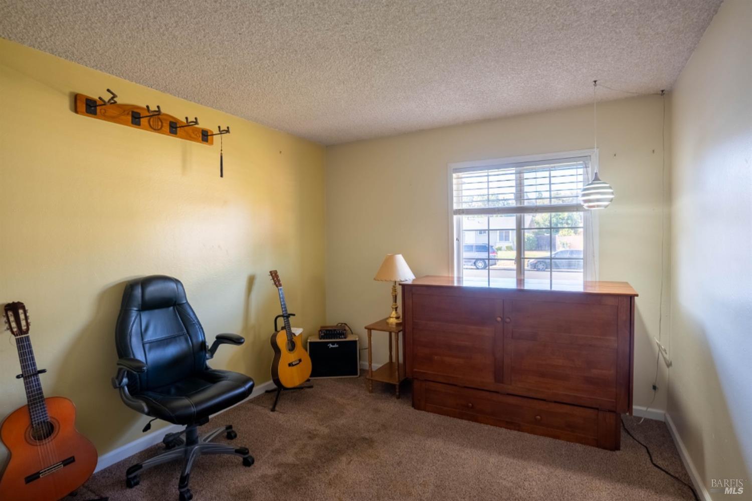 Detail Gallery Image 18 of 28 For 1234 Alderwood Way, Vacaville,  CA 95687 - 3 Beds | 2 Baths