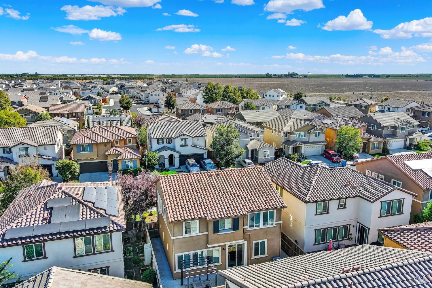 Detail Gallery Image 34 of 36 For 1165 Dartmouth Cir, Dixon,  CA 95620 - 3 Beds | 2/1 Baths