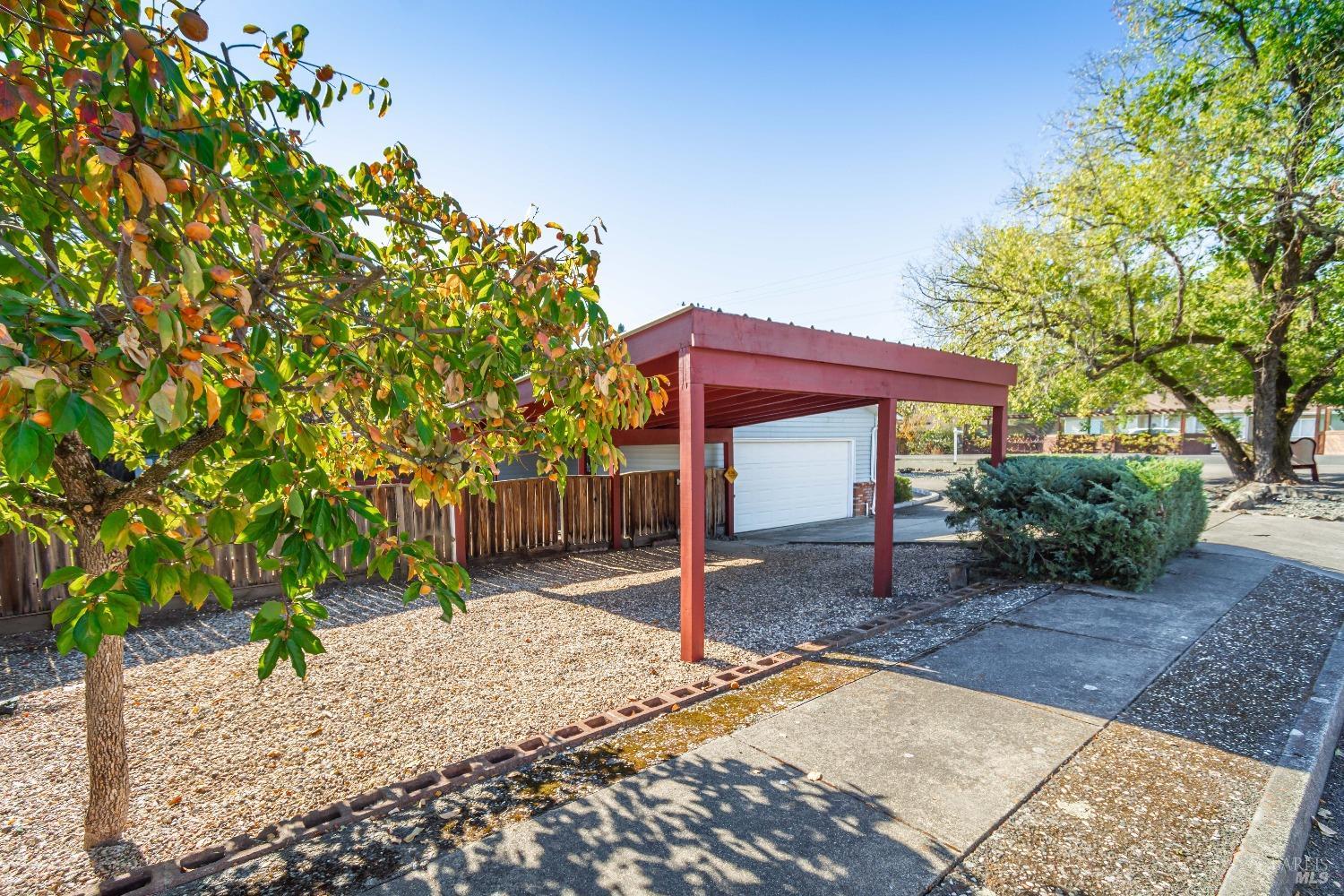 Detail Gallery Image 16 of 41 For 18443 Arnold Dr, Sonoma,  CA 95476 - 3 Beds | 2 Baths