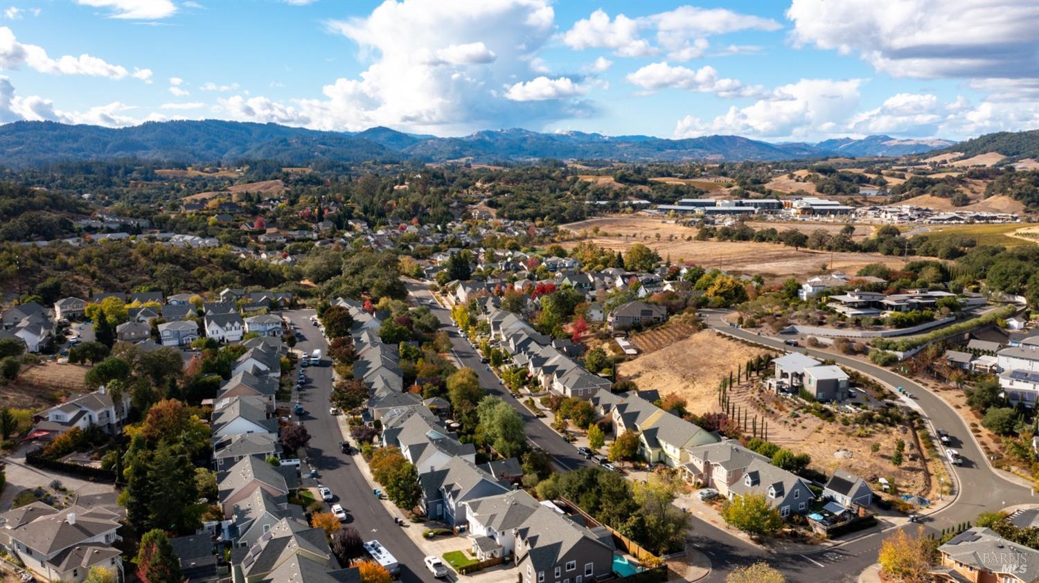 Detail Gallery Image 27 of 27 For 367 Arabian Way, Healdsburg,  CA 95448 - 5 Beds | 3 Baths