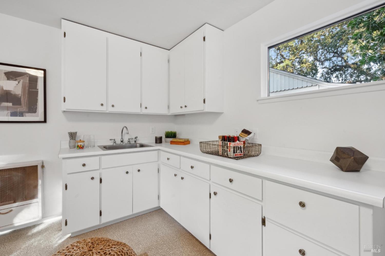 Detail Gallery Image 37 of 65 For 231 France St, Sonoma,  CA 95476 - 3 Beds | 1/1 Baths