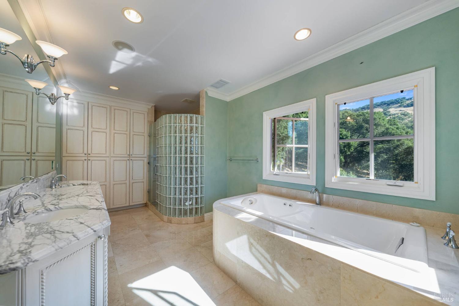 Detail Gallery Image 18 of 42 For 870 Kinnybrook Dr, Kenwood,  CA 95452 - 4 Beds | 4/1 Baths