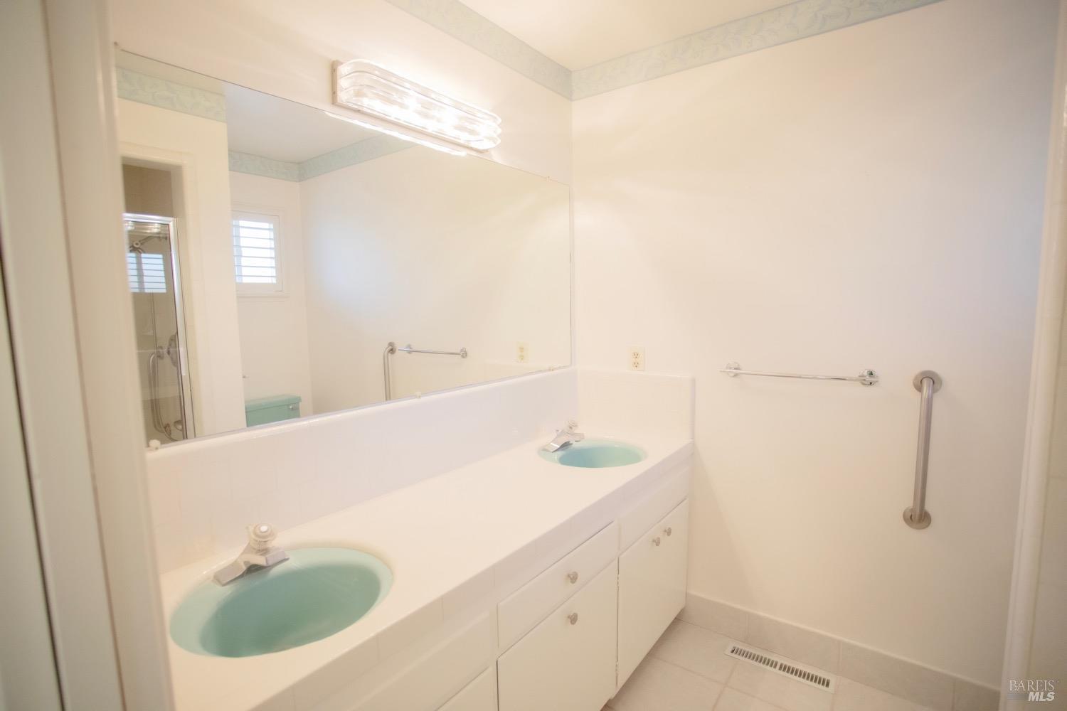 Detail Gallery Image 17 of 32 For 218 La Crosse Ave, Santa Rosa,  CA 95409 - 3 Beds | 2/1 Baths