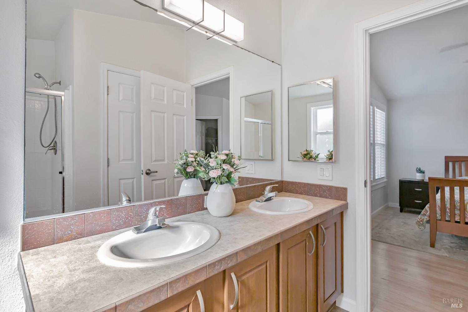 Detail Gallery Image 16 of 24 For 20 Yosemite Rd, San Rafael,  CA 94903 - 3 Beds | 2 Baths