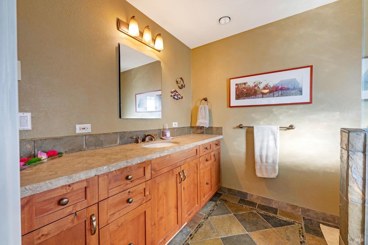 Detail Gallery Image 24 of 46 For 349 Piezzi Rd, Santa Rosa,  CA 95401 - 3 Beds | 2/1 Baths