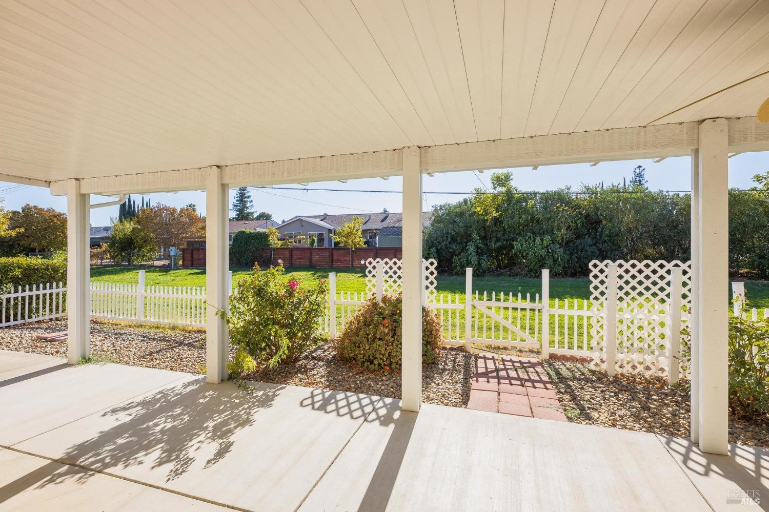 Detail Gallery Image 28 of 36 For 116 Carlsbad Cir, Vacaville,  CA 95687 - 2 Beds | 2 Baths