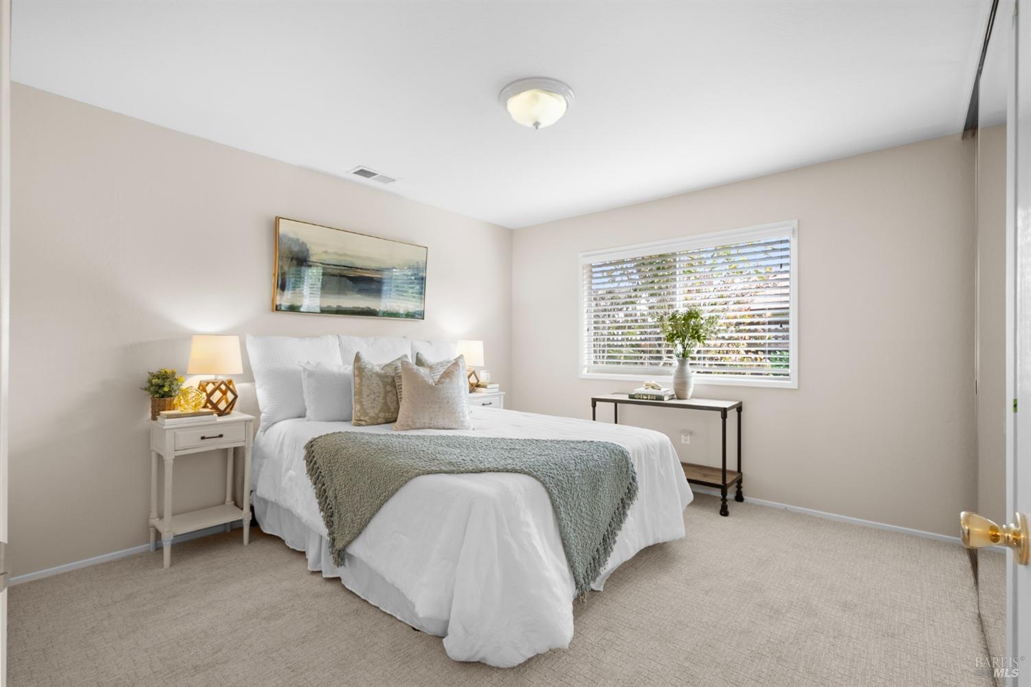 Detail Gallery Image 12 of 26 For 101 Temelec Cir, Sonoma,  CA 95476 - 2 Beds | 2 Baths