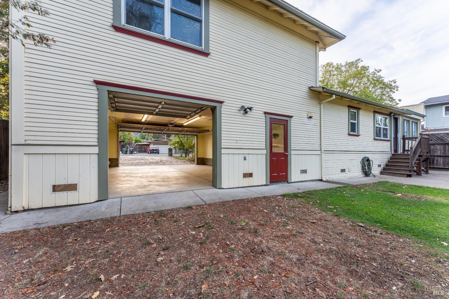 Detail Gallery Image 30 of 32 For 479 N Oak St, Ukiah,  CA 95482 - 3 Beds | 3 Baths