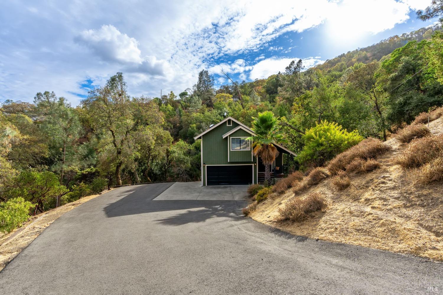 Detail Gallery Image 1 of 72 For 30 Beechwood Ct, Napa,  CA 94558 - 3 Beds | 3/1 Baths