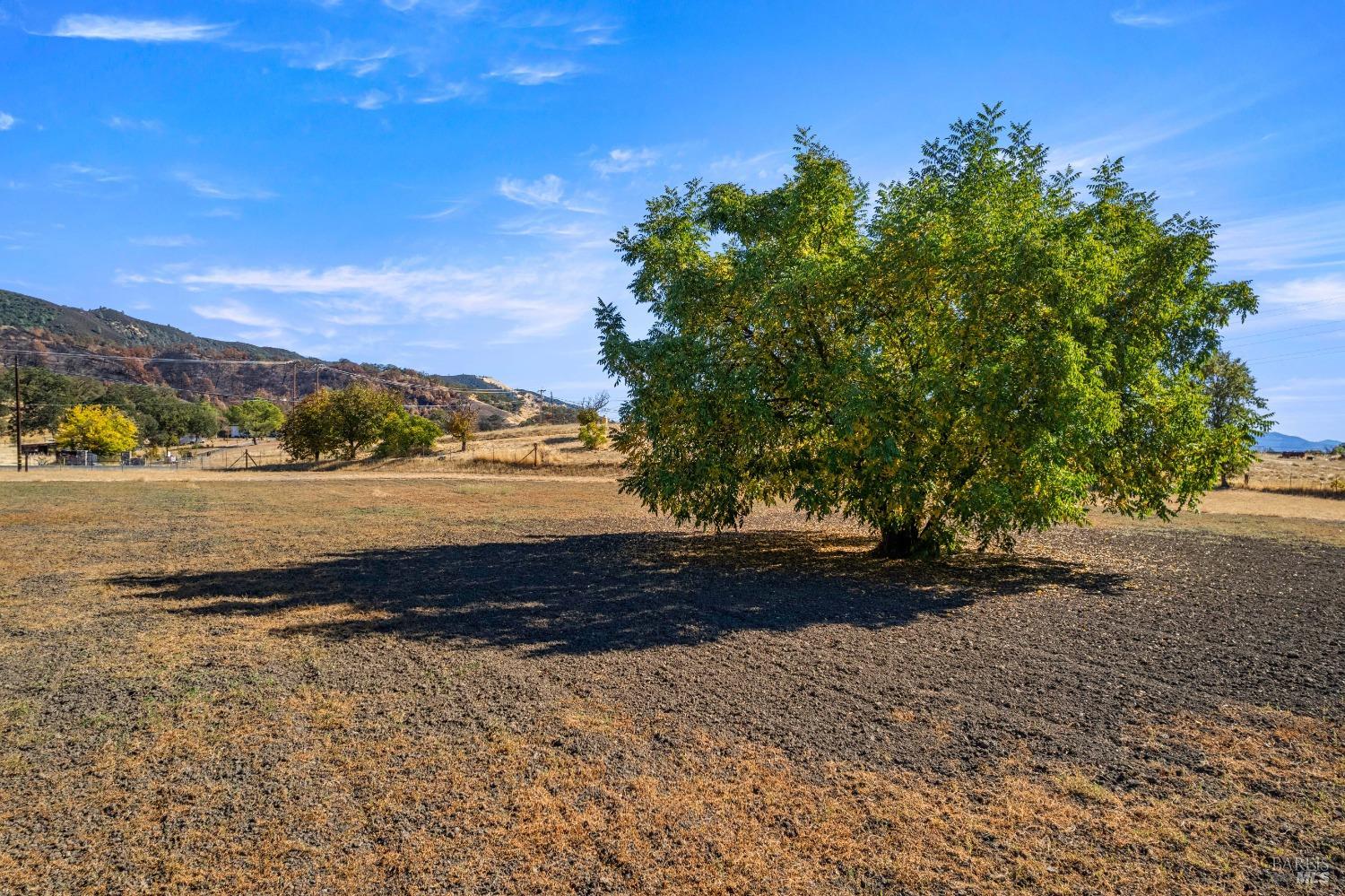 Detail Gallery Image 43 of 55 For 1425 E State Highway 20 Hwy, Upper Lake,  CA 95485 - 2 Beds | 2 Baths