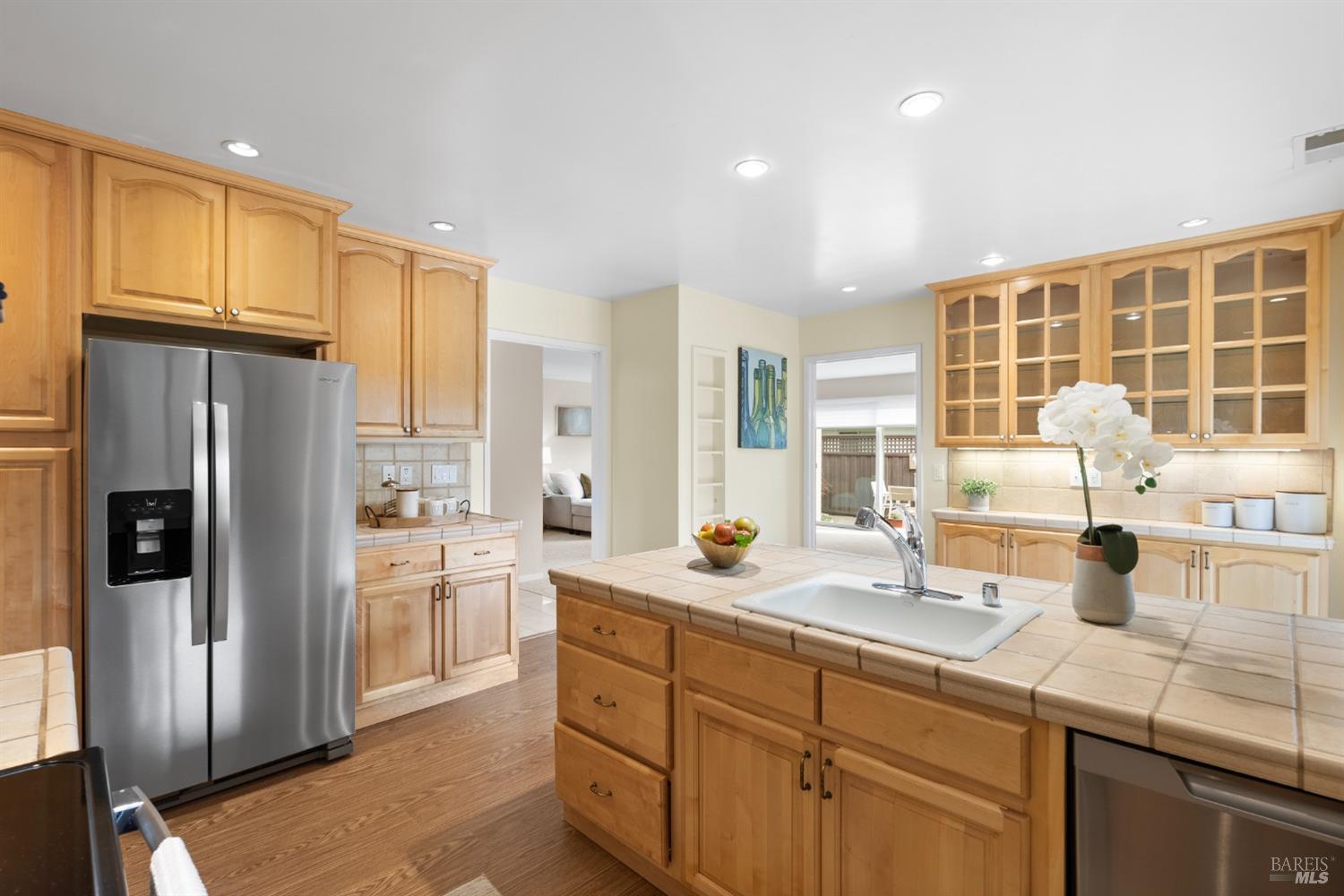 Detail Gallery Image 2 of 26 For 101 Temelec Cir, Sonoma,  CA 95476 - 2 Beds | 2 Baths