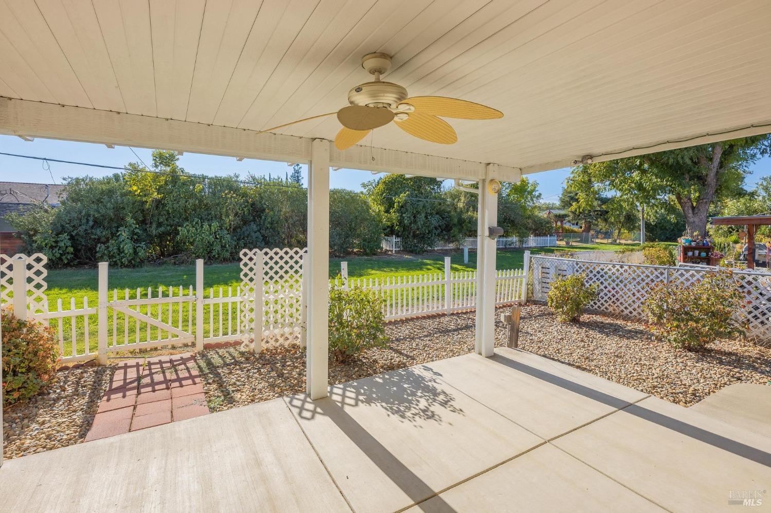 Detail Gallery Image 27 of 36 For 116 Carlsbad Cir, Vacaville,  CA 95687 - 2 Beds | 2 Baths