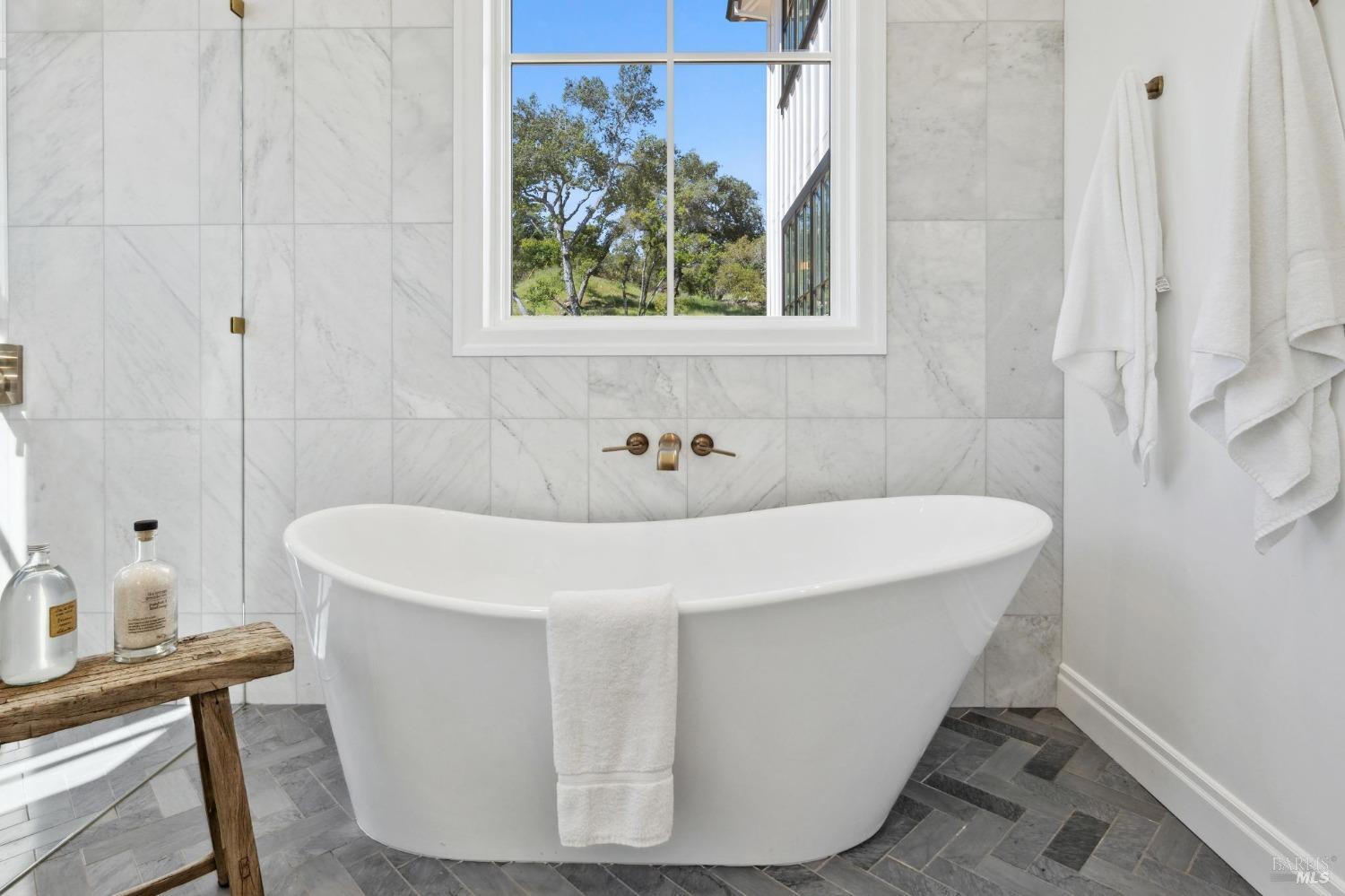 Detail Gallery Image 59 of 95 For 2509 Madrona Ave, Saint Helena,  CA 94574 - 4 Beds | 4/1 Baths