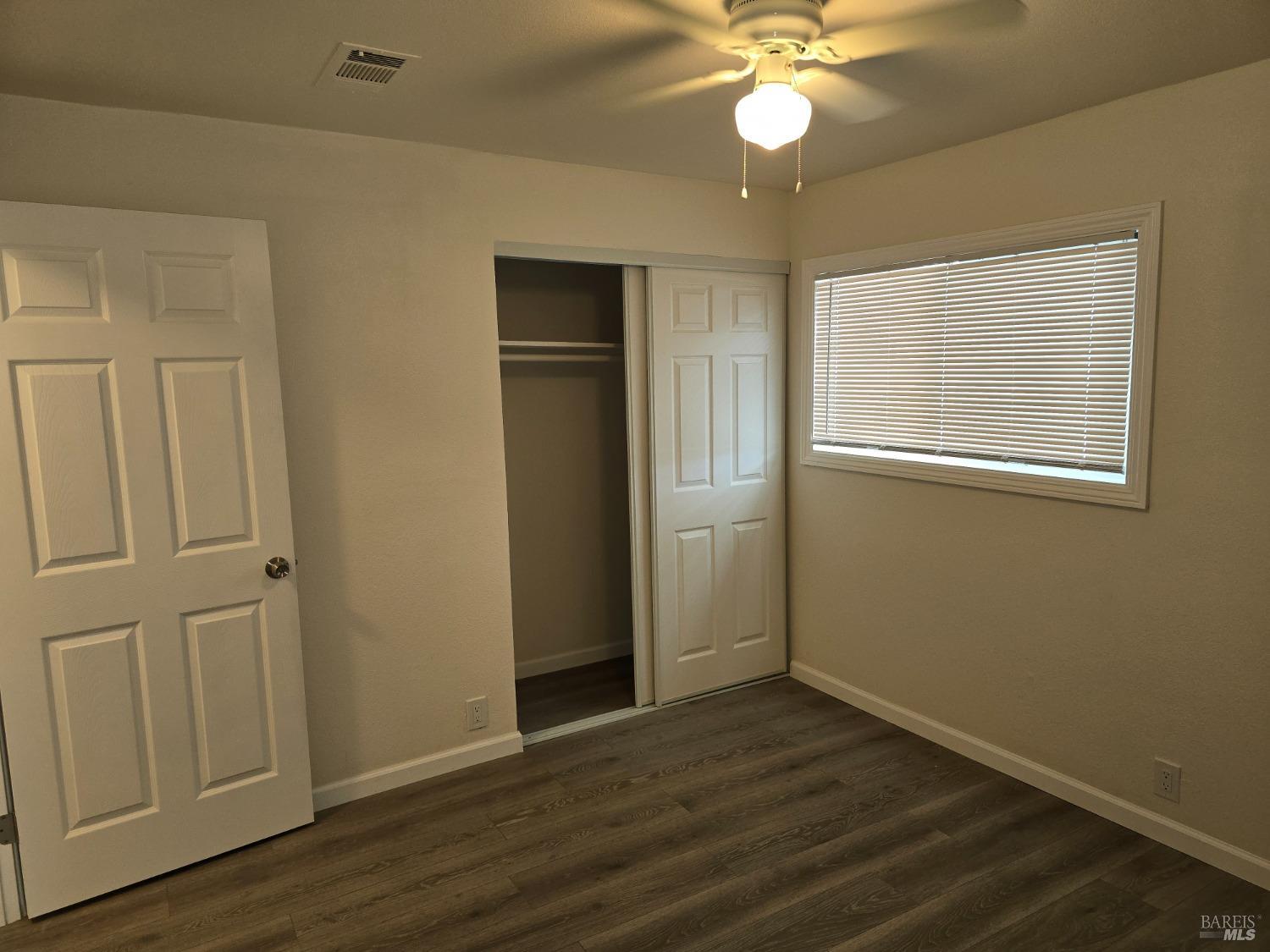 Detail Gallery Image 9 of 14 For 205 Walnut St, Suisun City,  CA 94585 - 3 Beds | 2 Baths