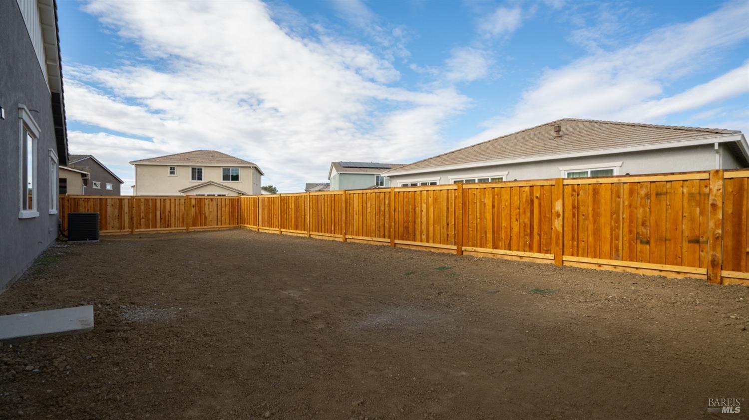 Detail Gallery Image 34 of 37 For 1730 Misfeldt St, Dixon,  CA 95620 - 3 Beds | 2/1 Baths