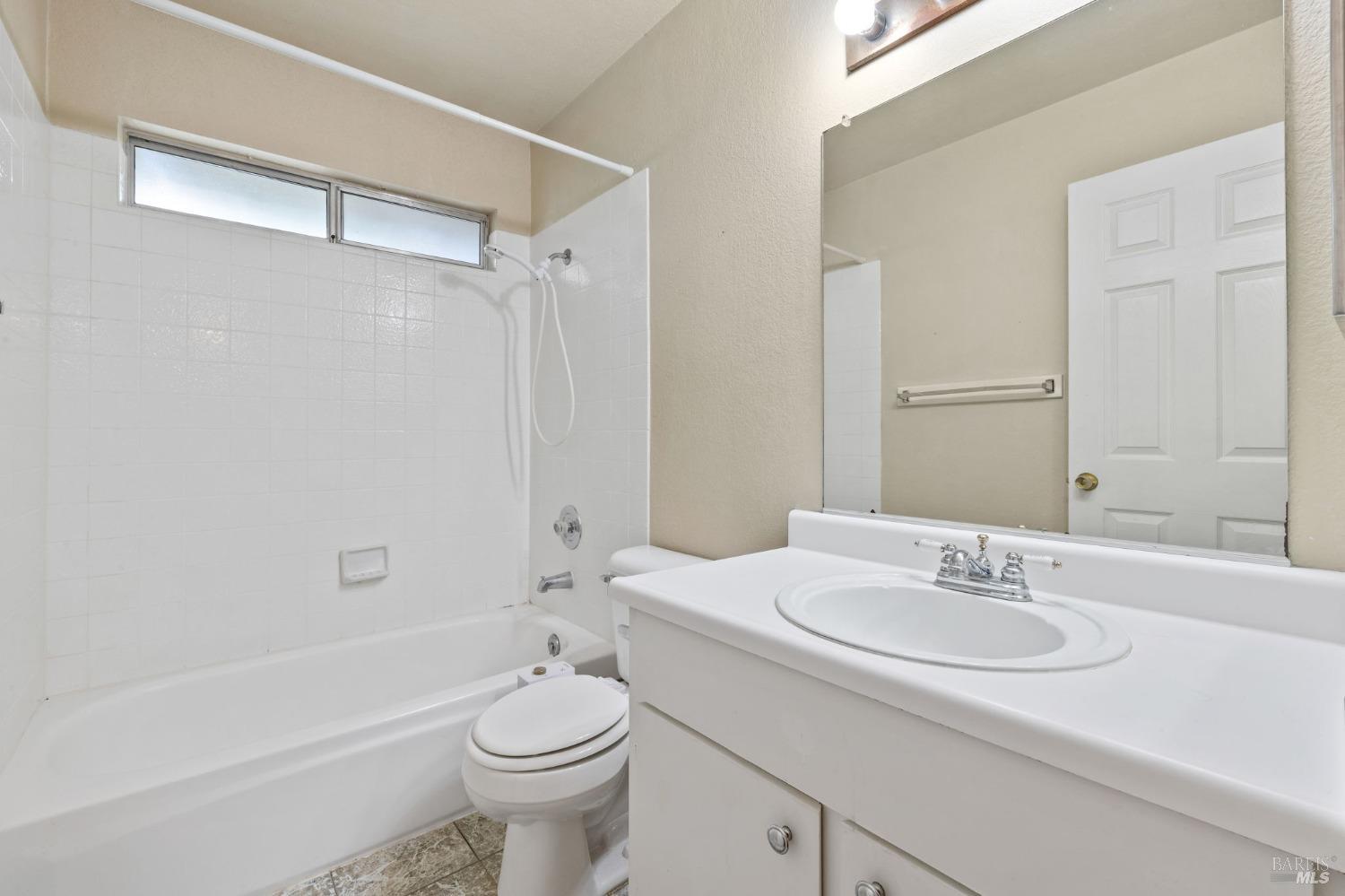 Detail Gallery Image 15 of 26 For 7777 Camino Colegio Unkn, Rohnert Park,  CA 94928 - 2 Beds | 2 Baths