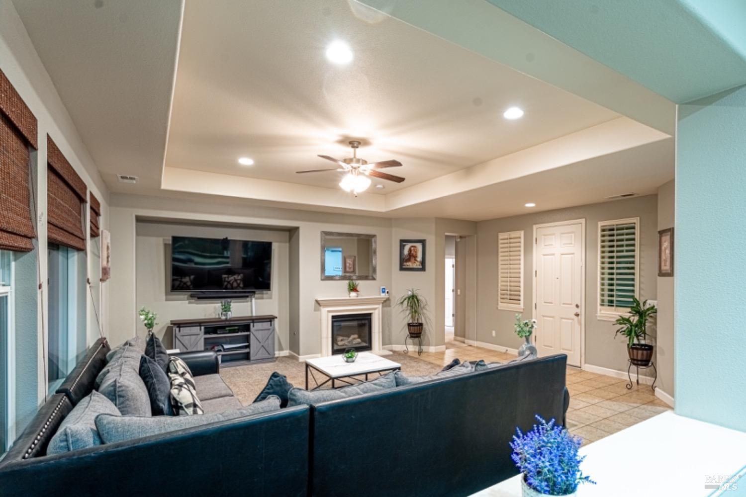 Detail Gallery Image 12 of 29 For 3368 Beverly Ave, Clovis,  CA 93619 - 3 Beds | 2 Baths