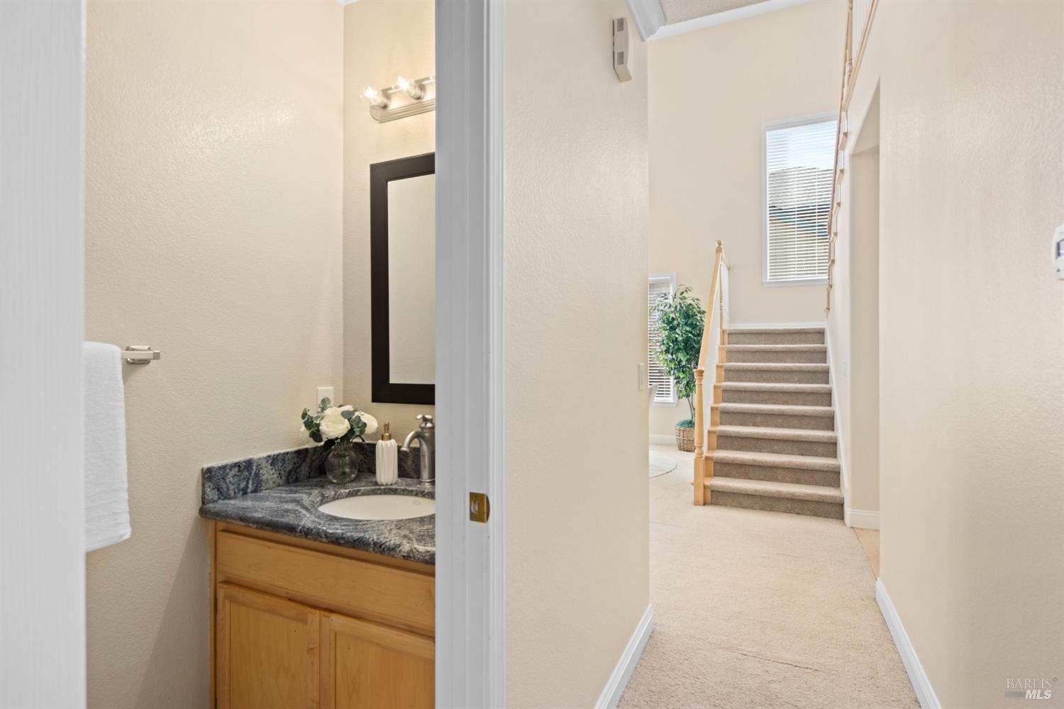 Detail Gallery Image 31 of 37 For 1134 Rachael Ln, Windsor,  CA 95492 - 4 Beds | 2/1 Baths